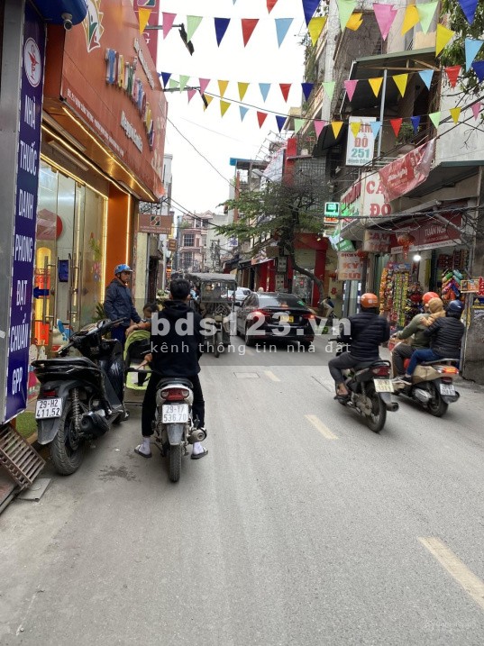 Nhà 4T mặt Phố Định Công Thượng Hoàng Mai KD ngày đêm, DT49, giá 8.83 tỷ
