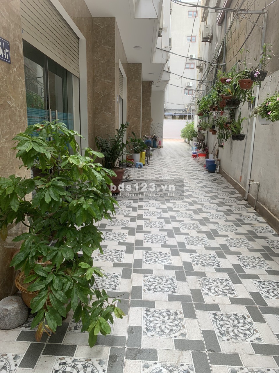 Bán nhà sát lô 27 Lê Hồng Phong 51,4 m2 x 3,5 tầng. Giá 2.690 Tỷ.