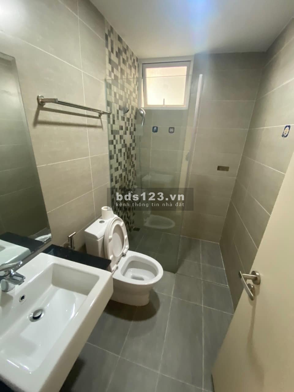 Vista Verde Quận 2 cho thuê căn 2 phòng ngủ GIÁ CỰC TỐT 16 triệu đầy đủ nội thất 89m2