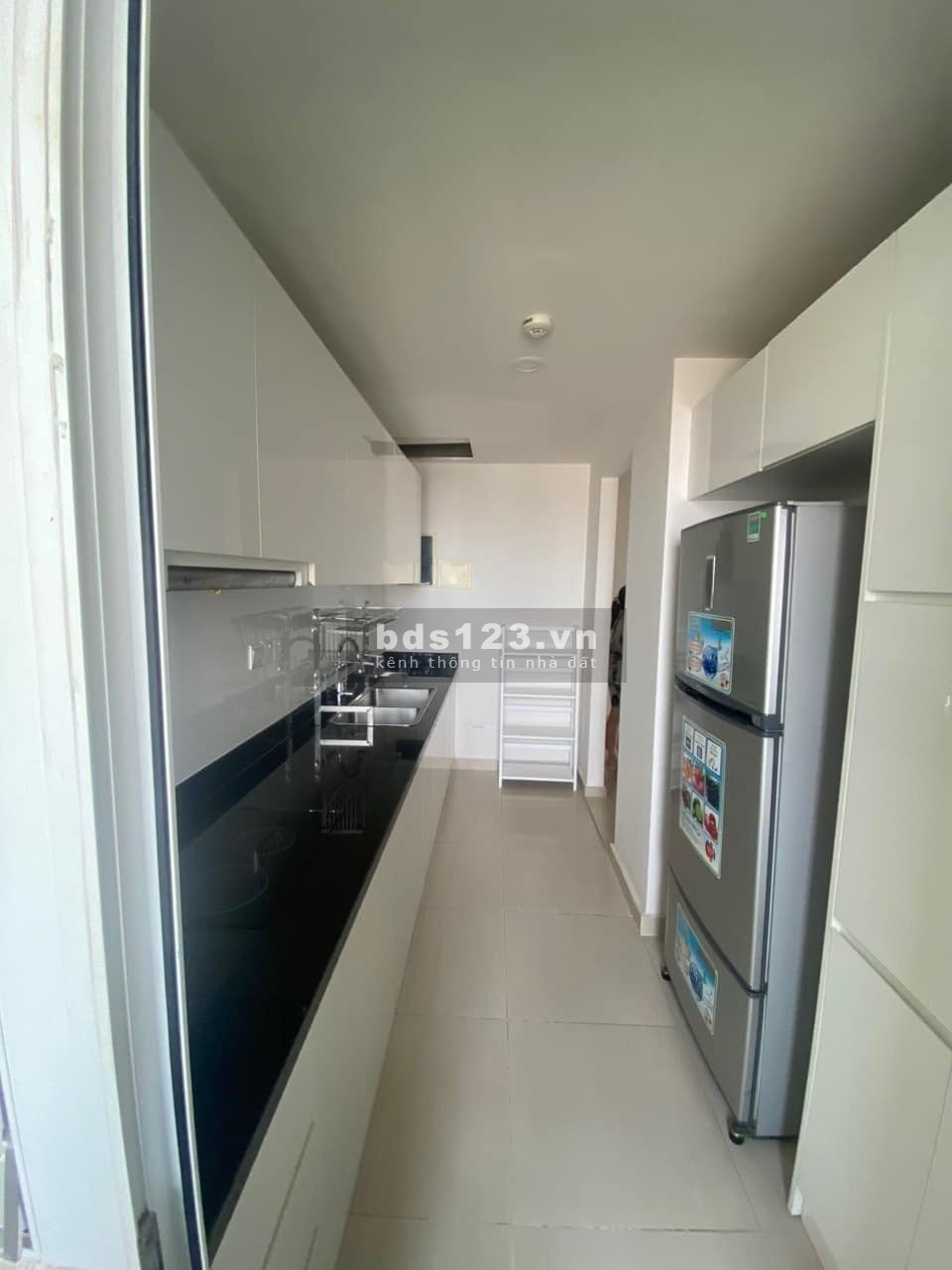 Vista Verde Quận 2 cho thuê căn 2 phòng ngủ GIÁ CỰC TỐT 16 triệu đầy đủ nội thất 89m2