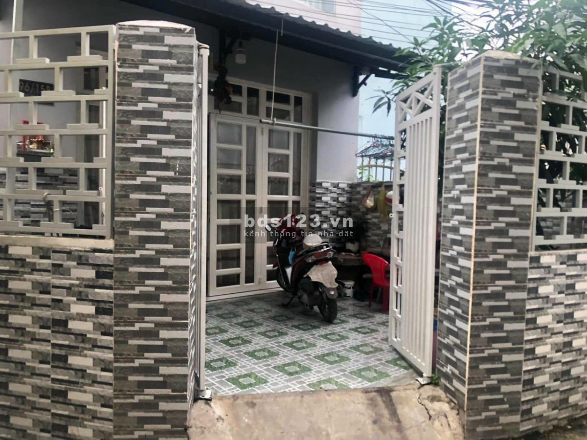 Bán nhà 1 lầu hẻm 3m đường Chuyên Dùng Chính P.Phú Mỹ Q7