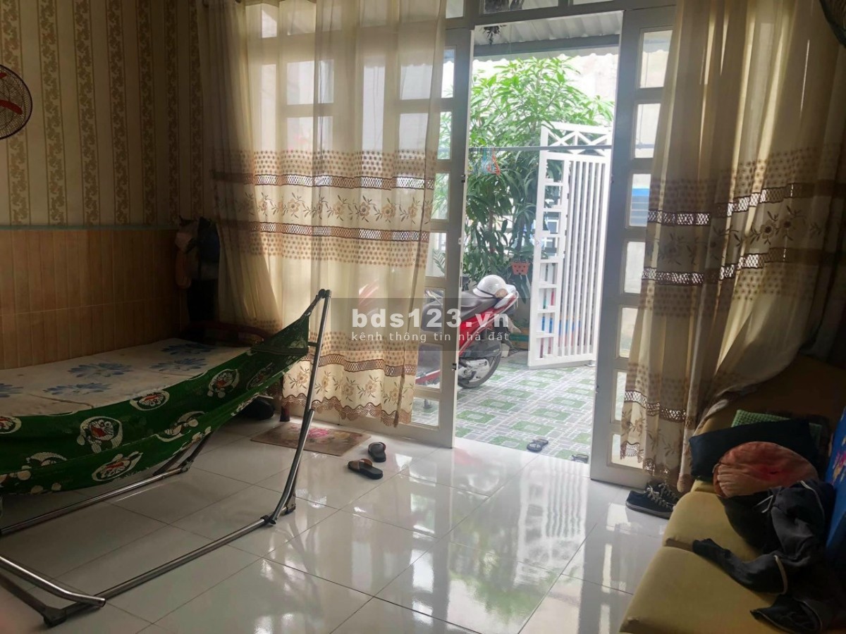 Bán nhà 1 lầu hẻm 3m đường Chuyên Dùng Chính P.Phú Mỹ Q7