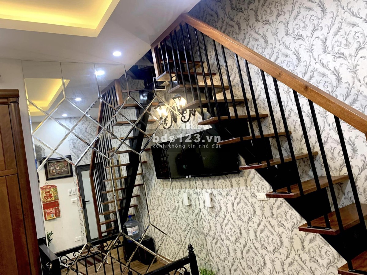 Bán nhà ngõ 163 phố tôn đức thắng giá hạt rẻ ai cần lh