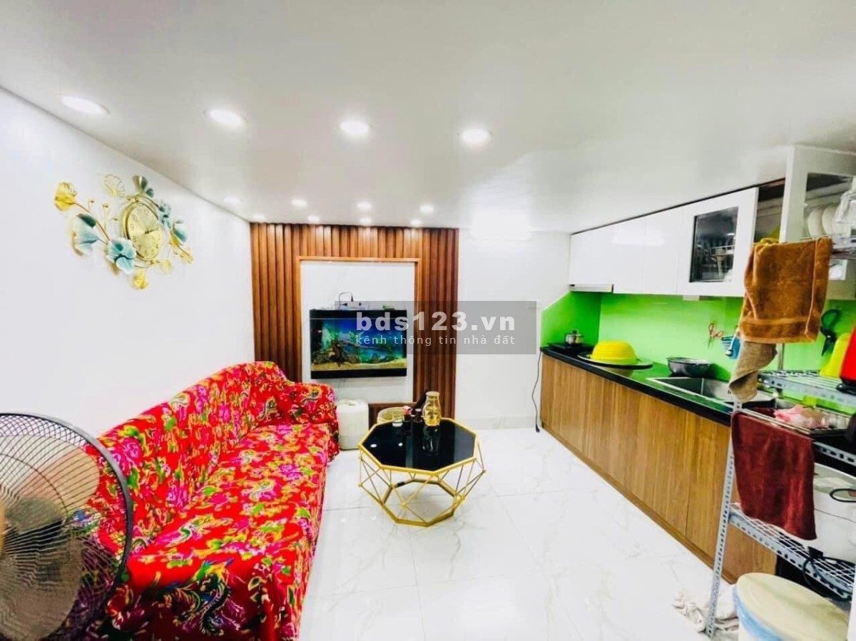 Bán nhà ngõ 117 phố Thái Hà, quận Đống Đa, tp Hà Nội