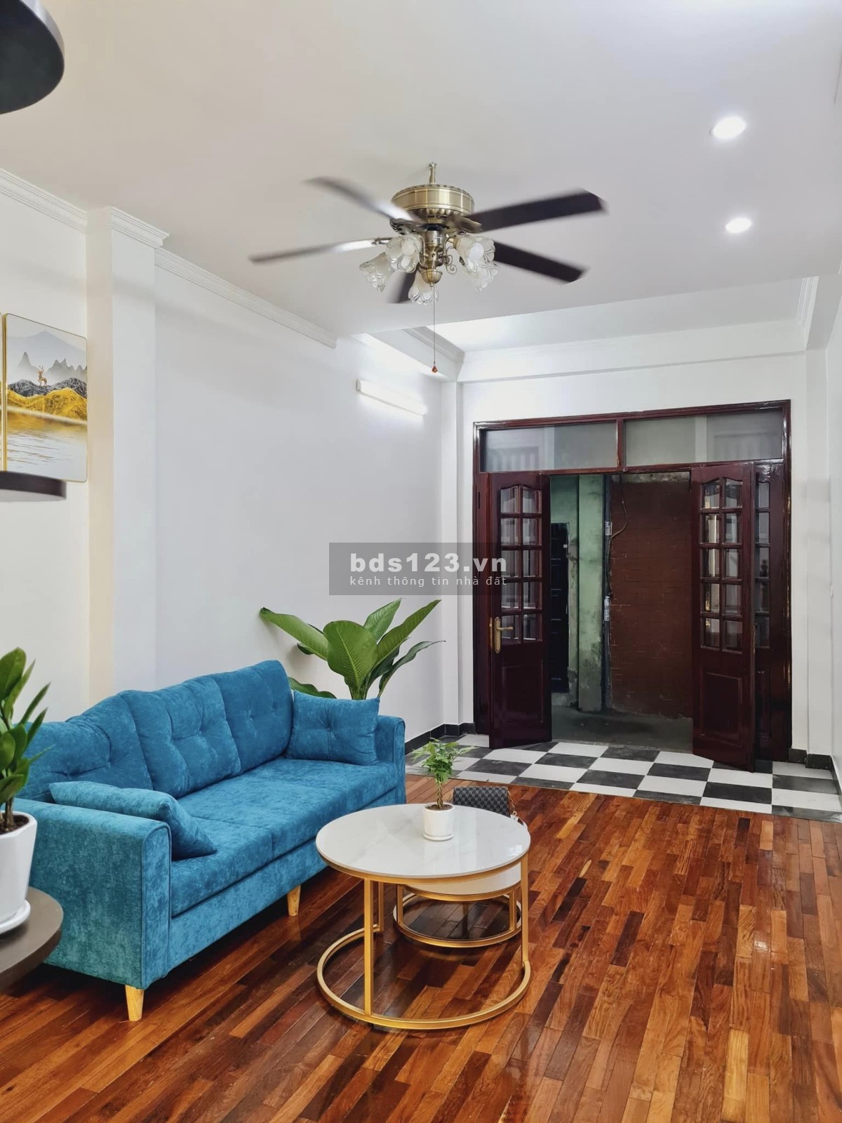 Bán nhà Tây Hồ, cực gần phố, gần Hồ Tây, oto đỗ cách nhà 20m, 30m2, chỉ 3.9 tỷ