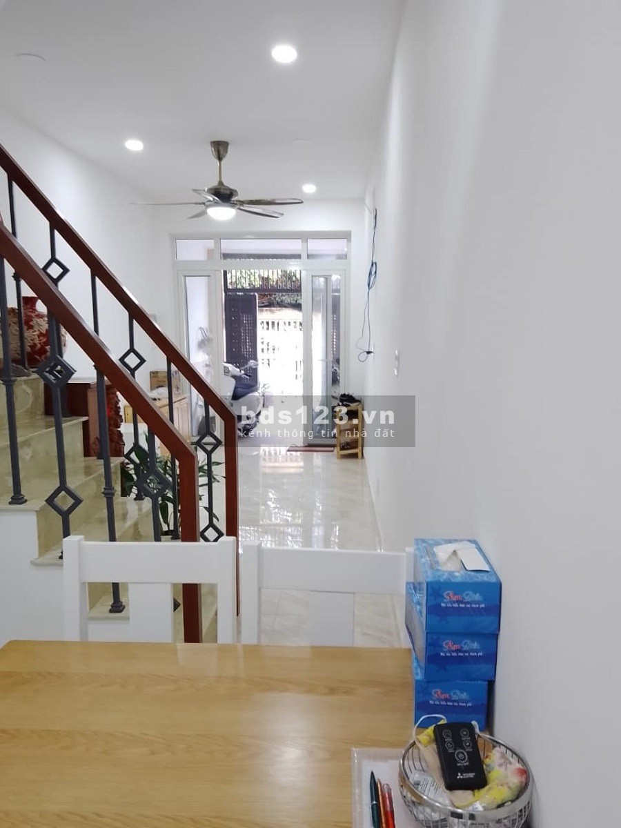 Mặt Tiền Đường 29 Phường Bình An Quận 2 40m2 Giá 5 Tỷ Có 3 Tầng Sổ Hồng Vuông - 0868056815