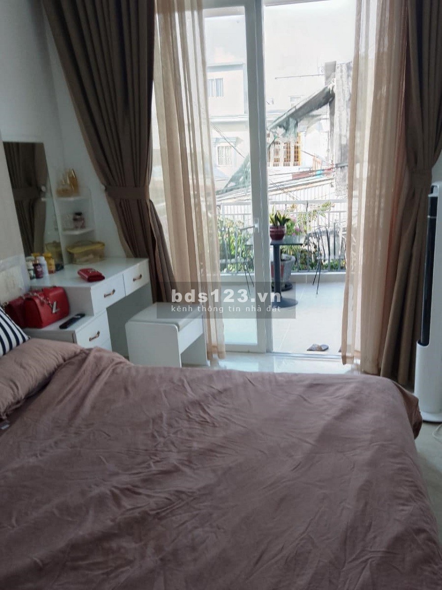 Mặt Tiền Đường 29 Phường Bình An Quận 2 40m2 Giá 5 Tỷ Có 3 Tầng Sổ Hồng Vuông - 0868056815