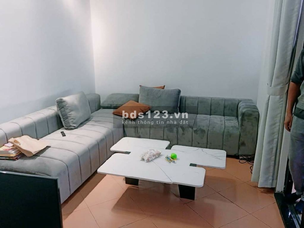 Nhà Hot Võng Thị, ô tô 5 tạ qua nhà, thiết kế hiện đại, diện tích 50M2, mặt tiền 8M, tầng
