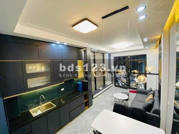 Chỉ với 3,9 tỷ ( Còn TL) có ngay nhà 5 tầng X 36 M2 tại Khương Đình - Thanh Xuân, ô tô qua