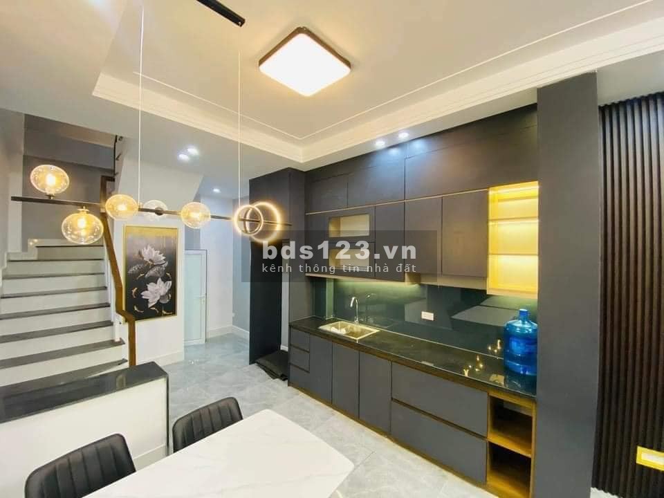 Chỉ với 3,9 tỷ ( Còn TL) có ngay nhà 5 tầng X 36 M2 tại Khương Đình - Thanh Xuân, ô tô qua