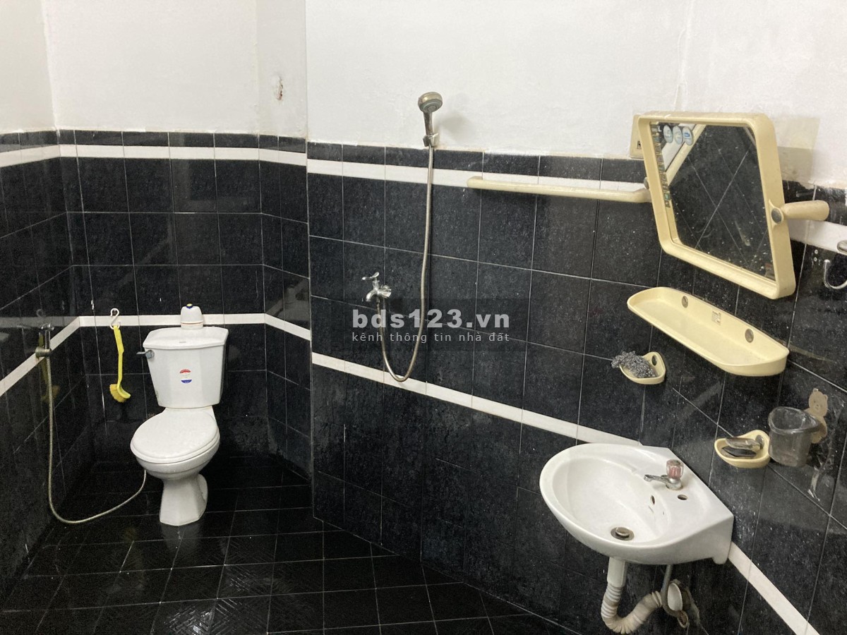 Cho thuê căn hộ mới sơn sửa, cao cấp, đầy đủ tiện nghi, ngay trung tâm thành phố Đà Nẵng