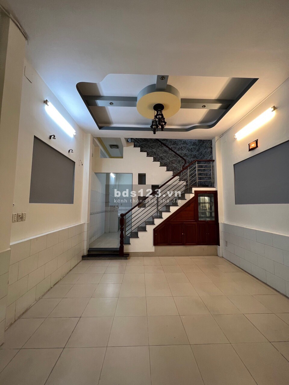 Cho thuê nhà mặt tiền đường số 9, p 16, Gò vấp .