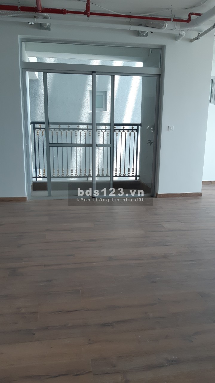 Cho thuê văn phòng 72m2 Paris Hoàng Kim -Trần Não 17 triệu/tháng - 0909407949
