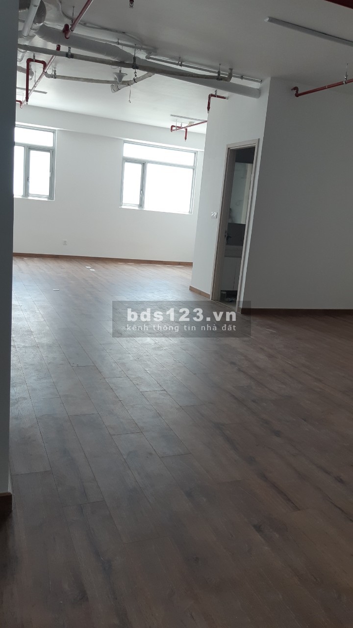 Cho thuê văn phòng 72m2 Paris Hoàng Kim -Trần Não 17 triệu/tháng - 0909407949