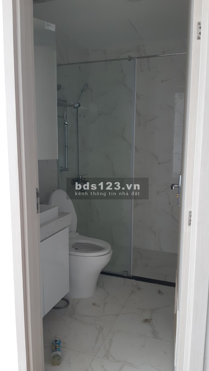 Cho thuê văn phòng 72m2 Paris Hoàng Kim -Trần Não 17 triệu/tháng - 0909407949