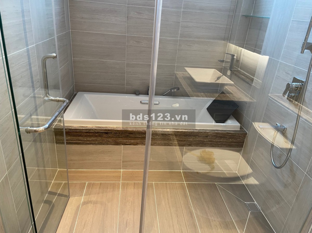Toàn bộ khu Sala, bán nhanh căn Sarina view hồ bơi siêu đẹp giá bao all