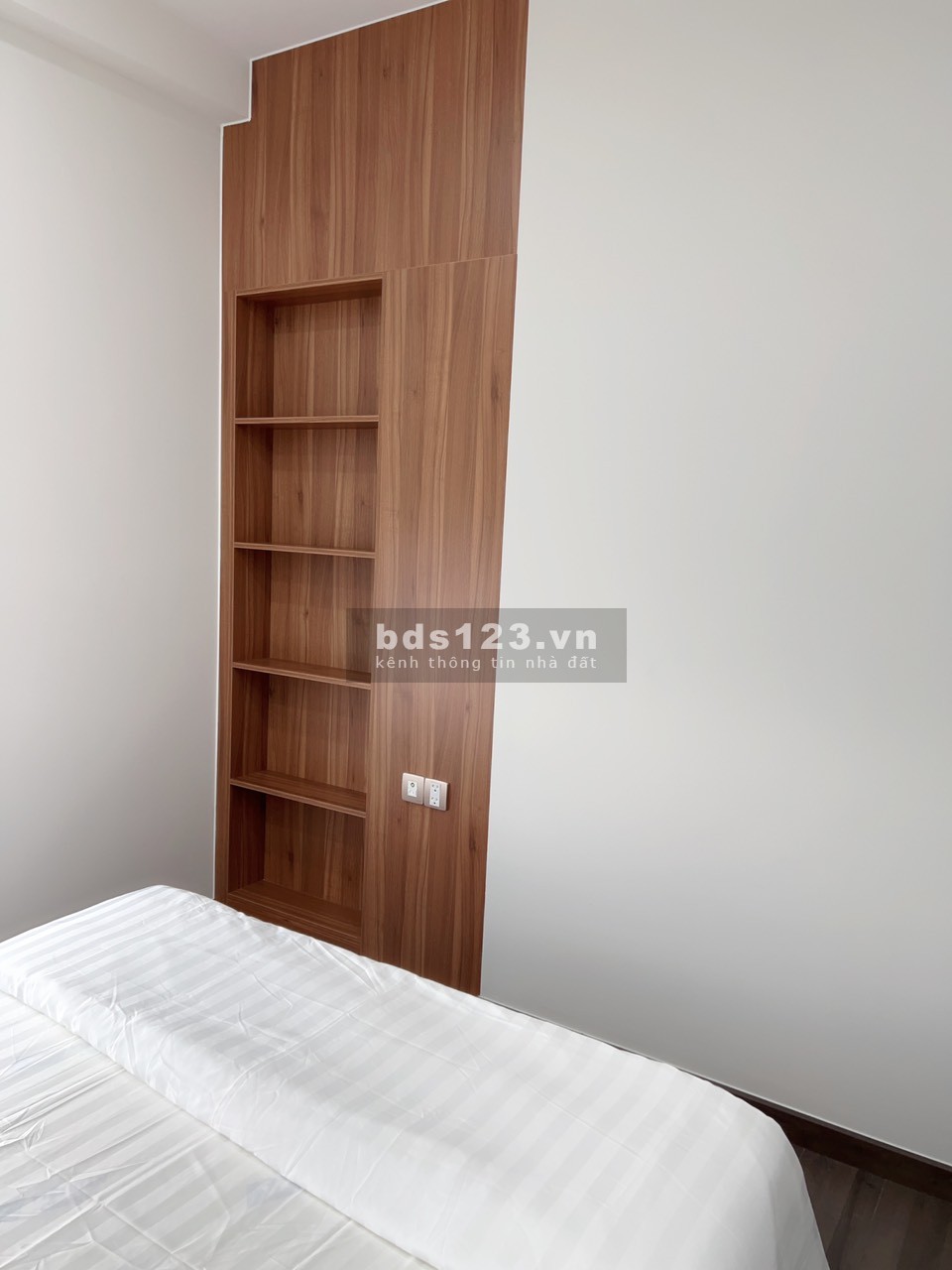 Cho thuê 2pn 3pn cc cii 152 Điện Biên Phủ quận Bình Thạnh ( ngay ngã tư hàng xanh )