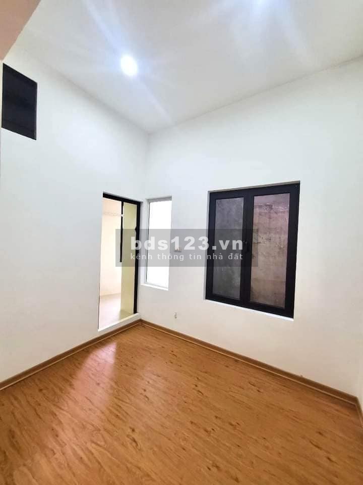 Nhà Đẹp Ở Luôn Trường Chinh, Đống Đa 37m, 3 tầng, mt 3,5m, giá 2.9 tỷ.