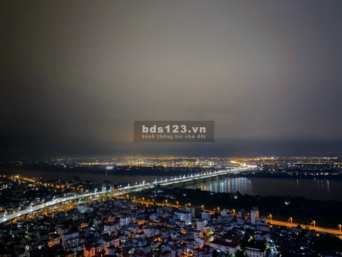 Gia đình cần cho thuê căn hộ 3PN tại Sunshine City Ciputra tầng trung, view đẹp. Giá cực tốt