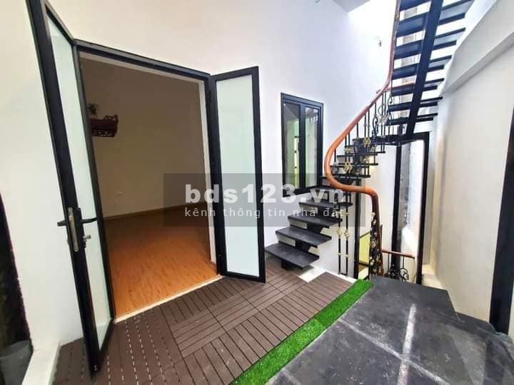 Nhà Đẹp Ở Luôn Trường Chinh, Đống Đa 37m, 3 tầng, mt 3,5m, giá 2.9 tỷ.