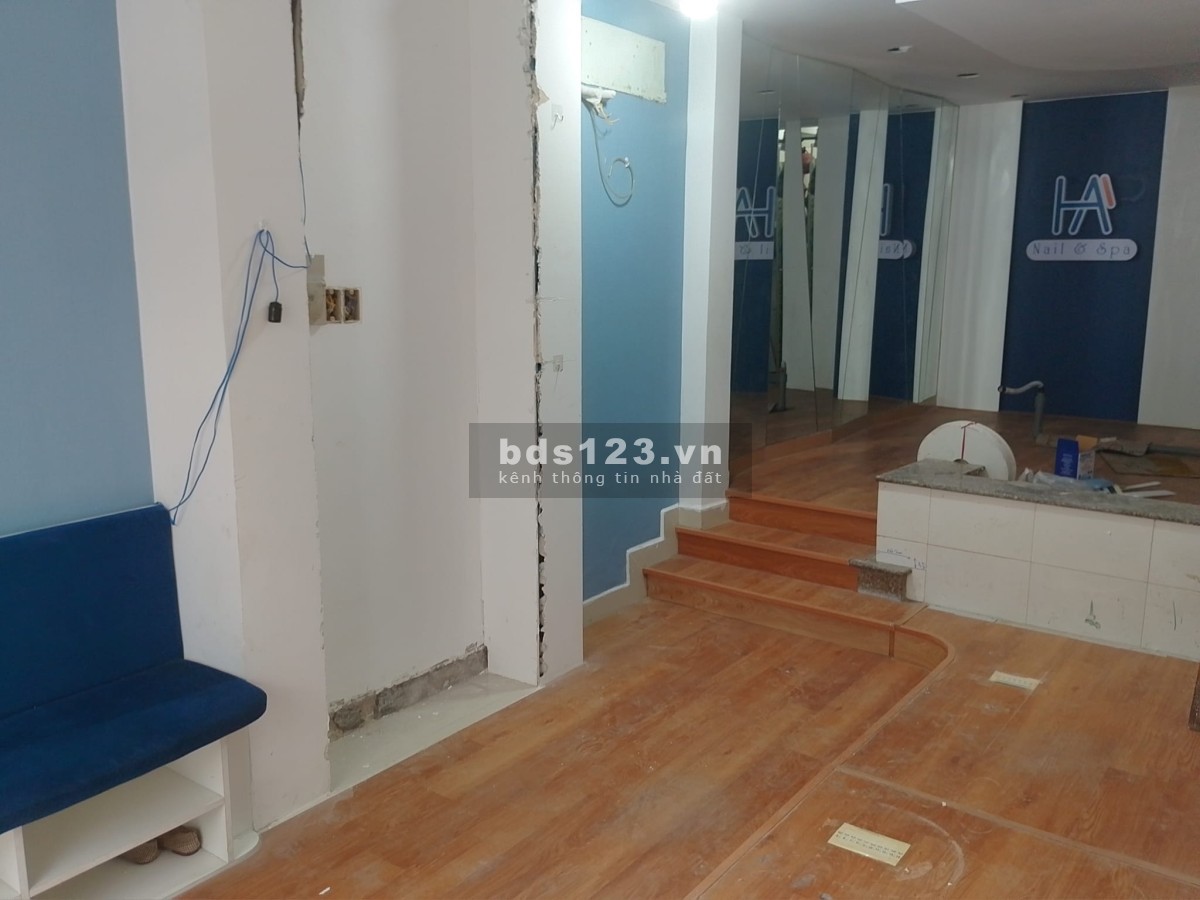 Chính chủ cho thuê mặt bằng - q.PN