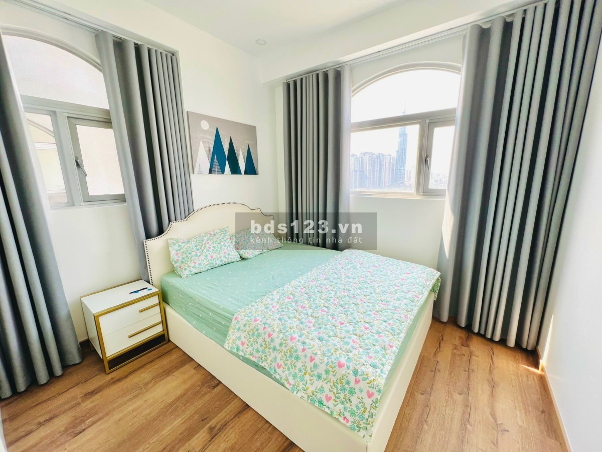 Căn hộ Paris Hoàng Kim 2PN full nội thất đẹp như hình giá 19 triệu. LH 0909407949