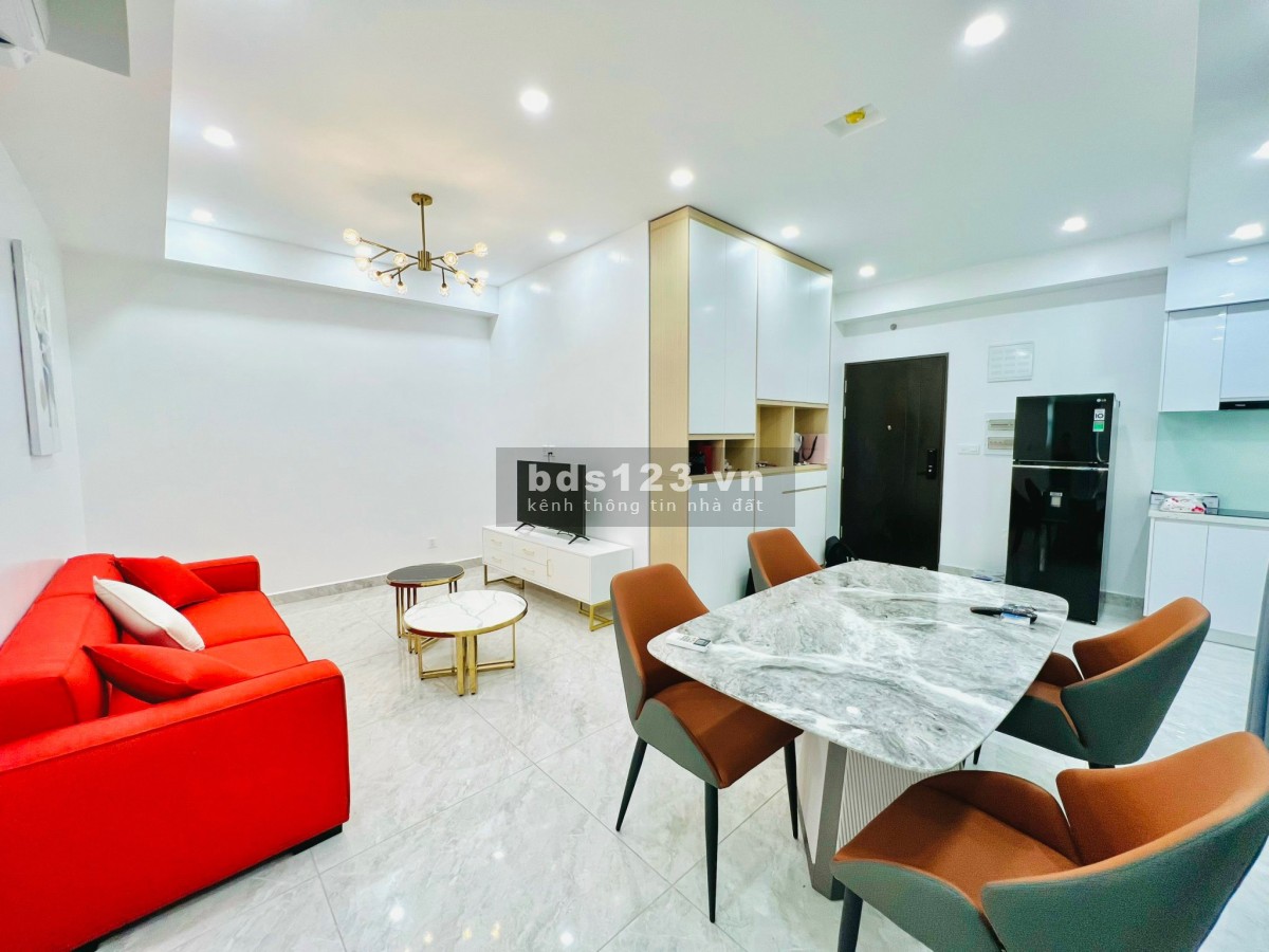 Căn hộ Paris Hoàng Kim 2PN full nội thất đẹp như hình giá 19 triệu. LH 0909407949