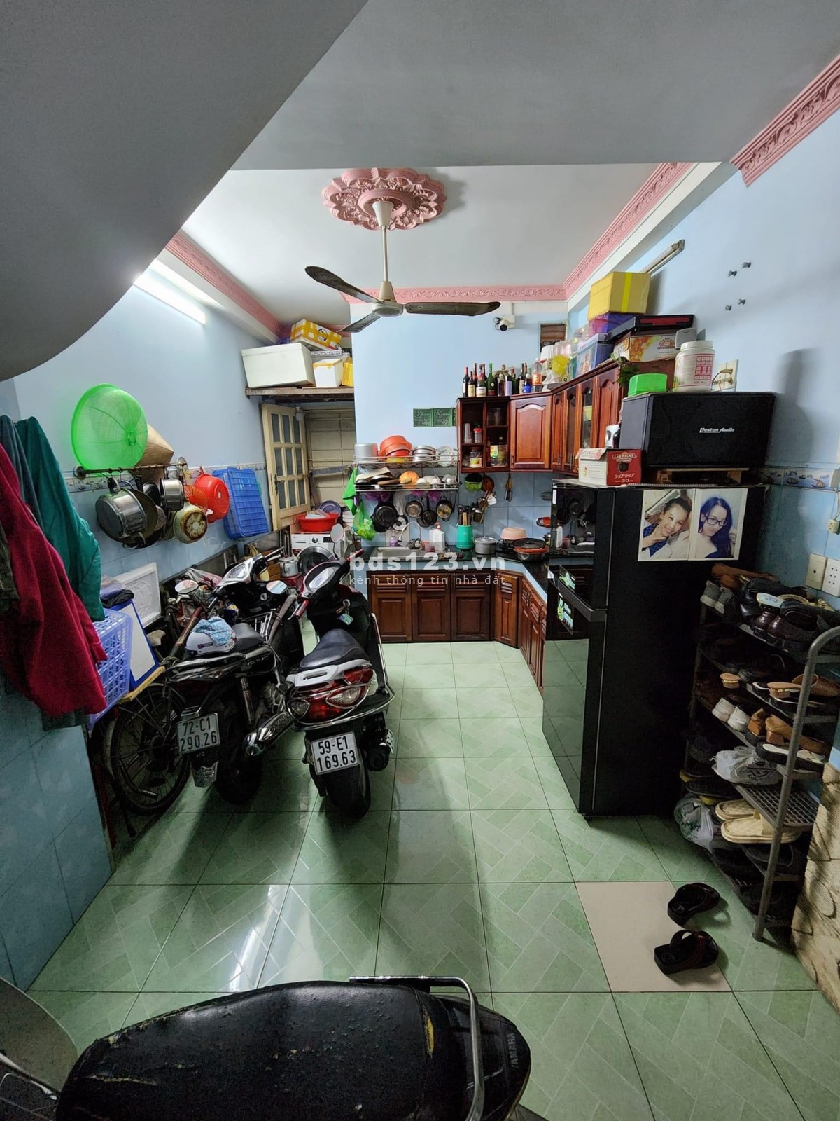 Nhỉnh 11 tỷ nhà HXH 5m thông, Huỳnh Văn Bánh, vừa ở vừa KD, 4 tầng, 6PN, 50m2, vị trí đẹp