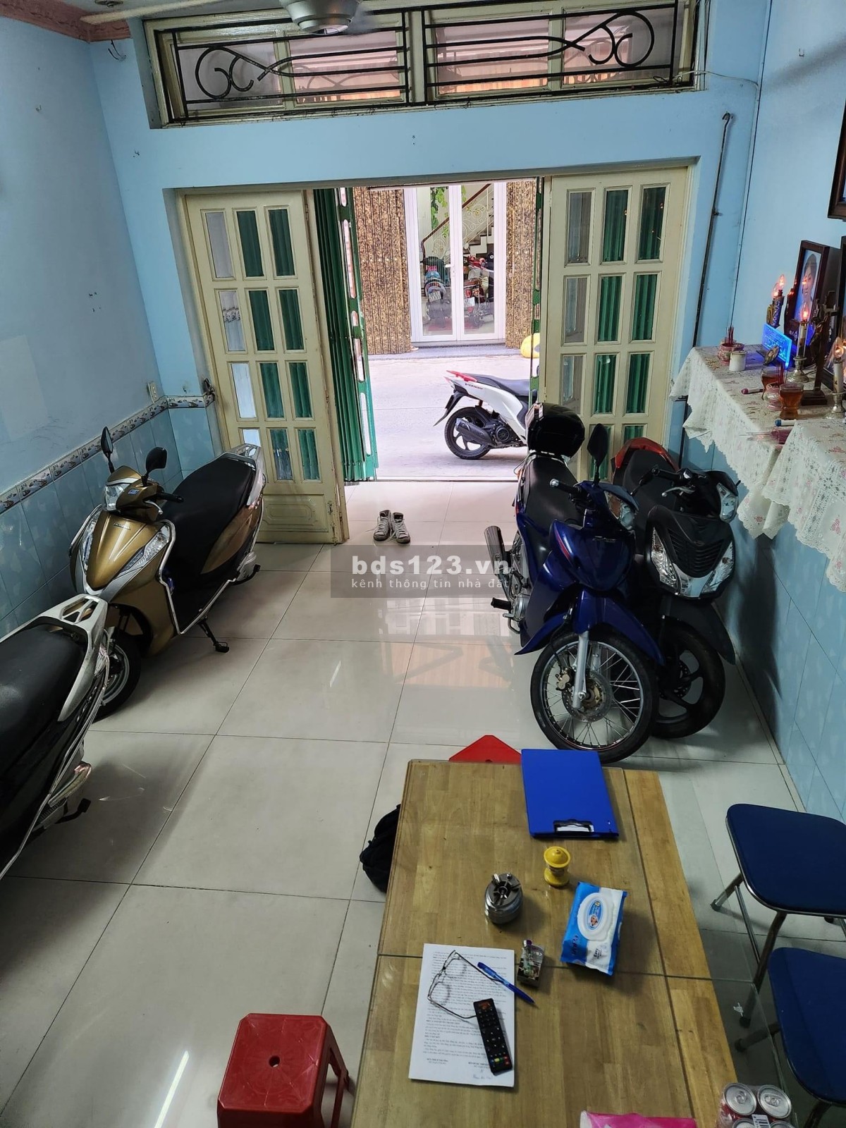 Nhỉnh 11 tỷ nhà HXH 5m thông, Huỳnh Văn Bánh, vừa ở vừa KD, 4 tầng, 6PN, 50m2, vị trí đẹp
