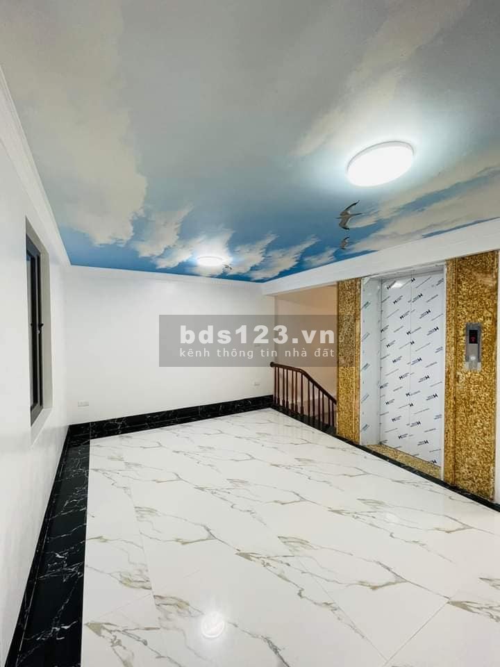 Bán Nhà Kinh Doanh, Ngõ Ô TÔ, Đường Hoàng Mai 63m, 7 tầng, mt 5m, giá 13.1 tỷ.