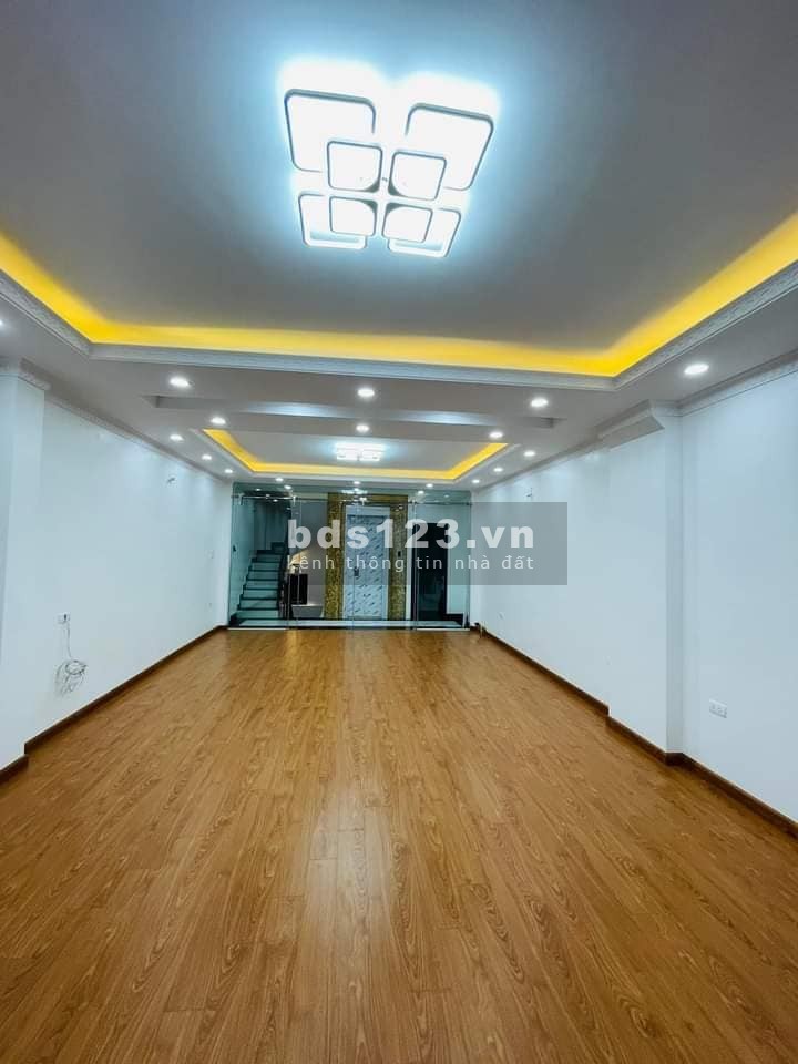 Bán Nhà Kinh Doanh, Ngõ Ô TÔ, Đường Hoàng Mai 63m, 7 tầng, mt 5m, giá 13.1 tỷ.