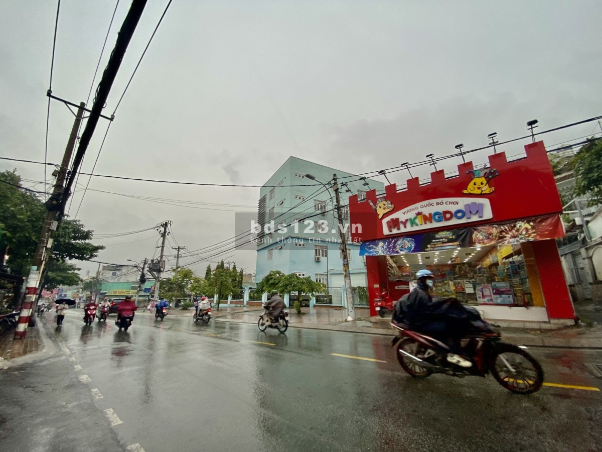 Bán đất tặng nhà cấp 4, diện tích 1254m2, full thổ cư, Kha Vạn Cân, Linh Chiểu, Thủ Đức.