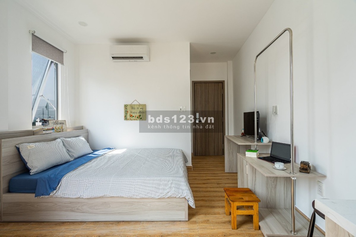 ️ Căn Hộ Cao Cấp Trang Bị Nội Thất Full Cao Cấp-BanCong VIEW Landmark -Mặt Tiền Đường Ngô Tất Tố