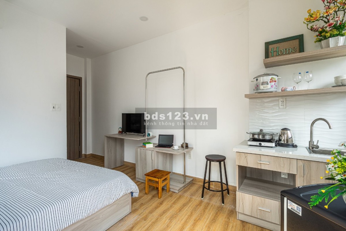 ️ Căn Hộ Cao Cấp Trang Bị Nội Thất Full Cao Cấp-BanCong VIEW Landmark -Mặt Tiền Đường Ngô Tất Tố