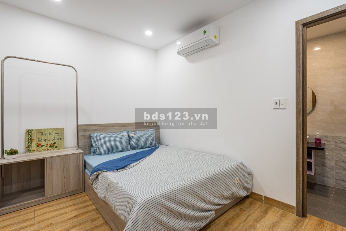 ️ Căn Hộ Cao Cấp Trang Bị Nội Thất Full Cao Cấp-BanCong VIEW Landmark -Mặt Tiền Đường Ngô Tất Tố