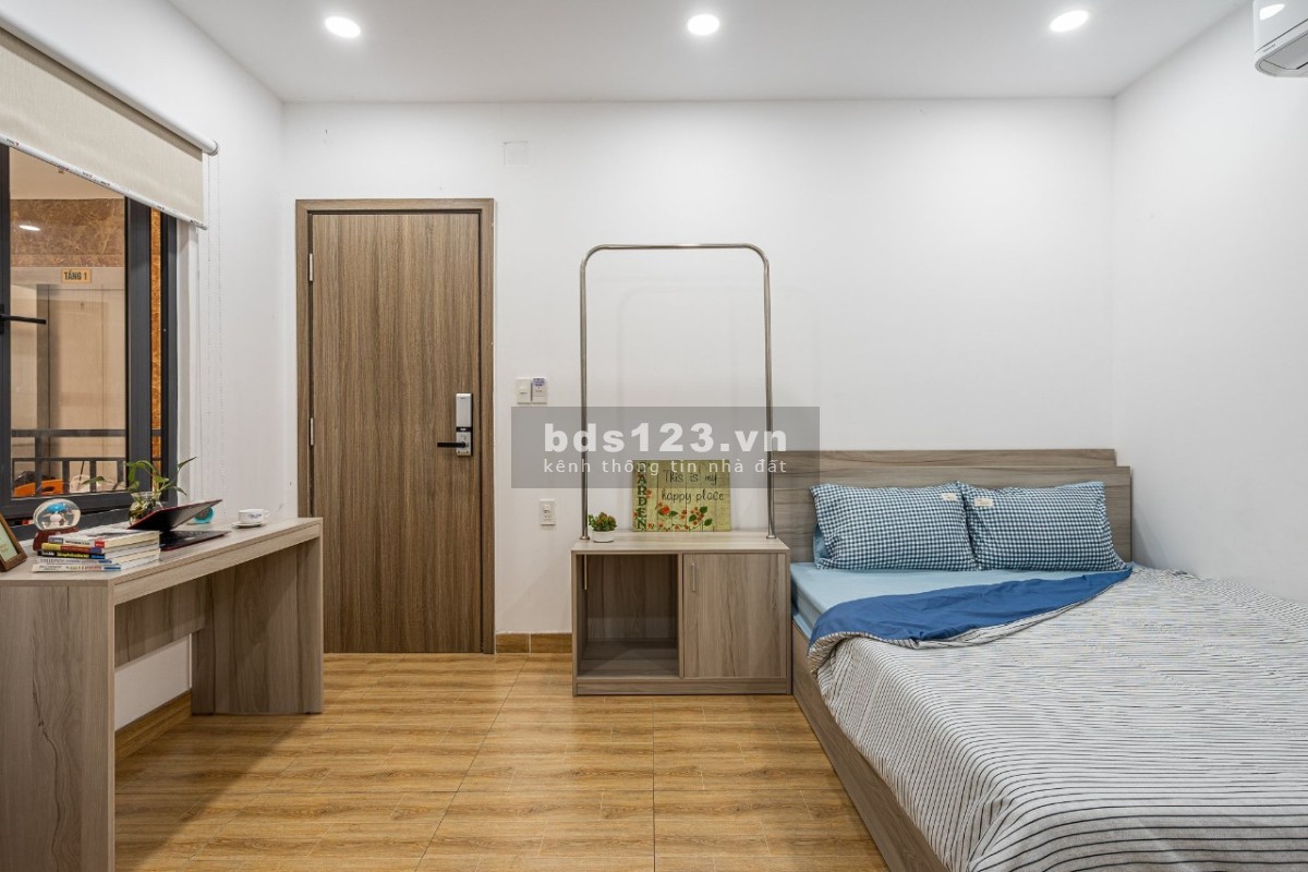 ️ Căn Hộ Cao Cấp Trang Bị Nội Thất Full Cao Cấp-BanCong VIEW Landmark -Mặt Tiền Đường Ngô Tất Tố