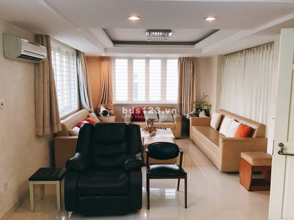 Cho thuê biệt thự Phú Mỹ – 220m2 – 4pn – Cho thuê 50 triệu/tháng.