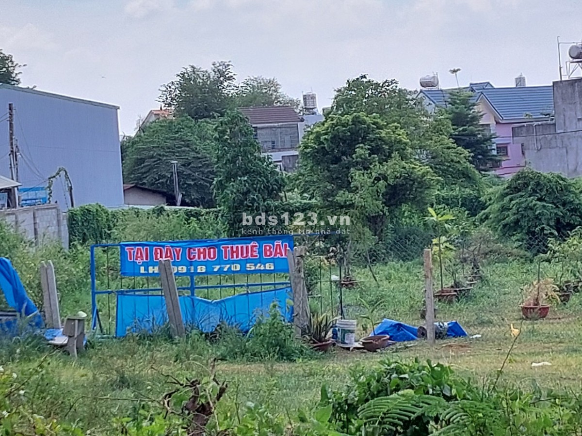 Cho thuê bãi xe Bình Thắng, Dĩ An 1370m2