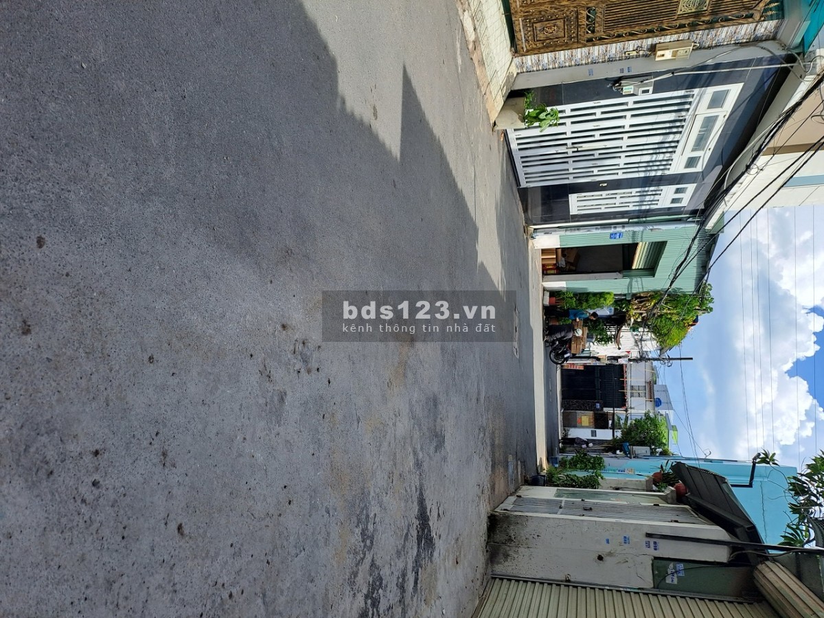 Giảm sâu, Bán nhà Dương Thị Mười Quận 12, HXH, nhà 2 lầu 4x14m giá 4.3 tỷ