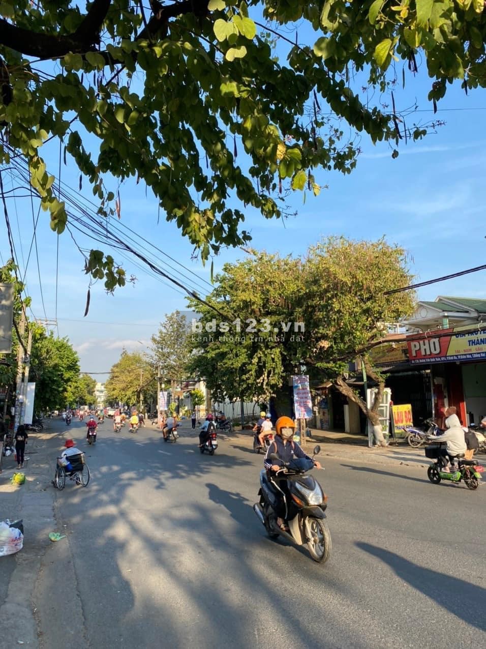 Ngộp ngân hàng bán gấp 120m2 ngay trung tâm Trảng Bom gần Quốc Lộ 1A