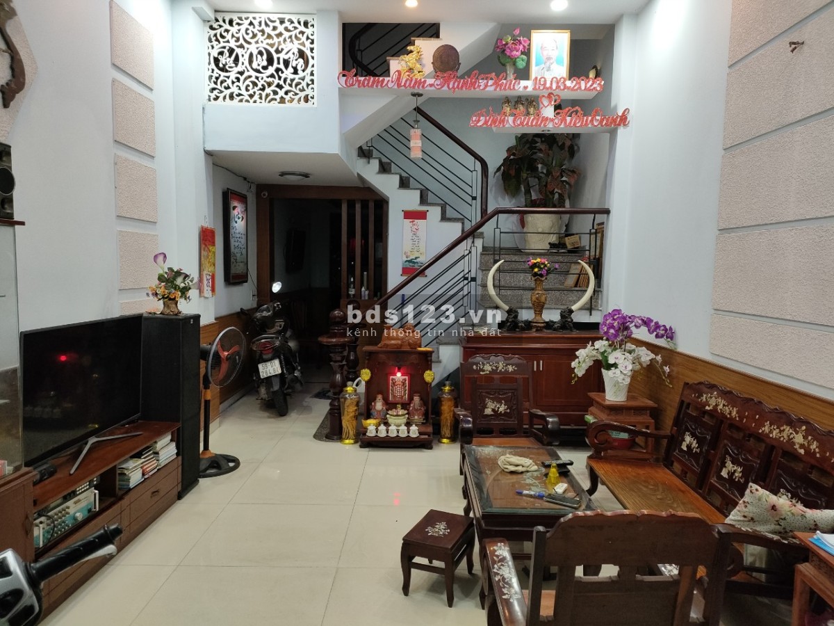 Bán nhà ngay Aeon Tân Phú đường số 15 hẻm xe hơi 1 trệt 2 lầu