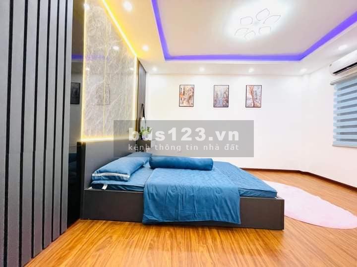 Bán nhà đẹp Trung Phụng, Đống Đa 32m, 5 tầng, mt 3,5m, giá 3.18 tỷ