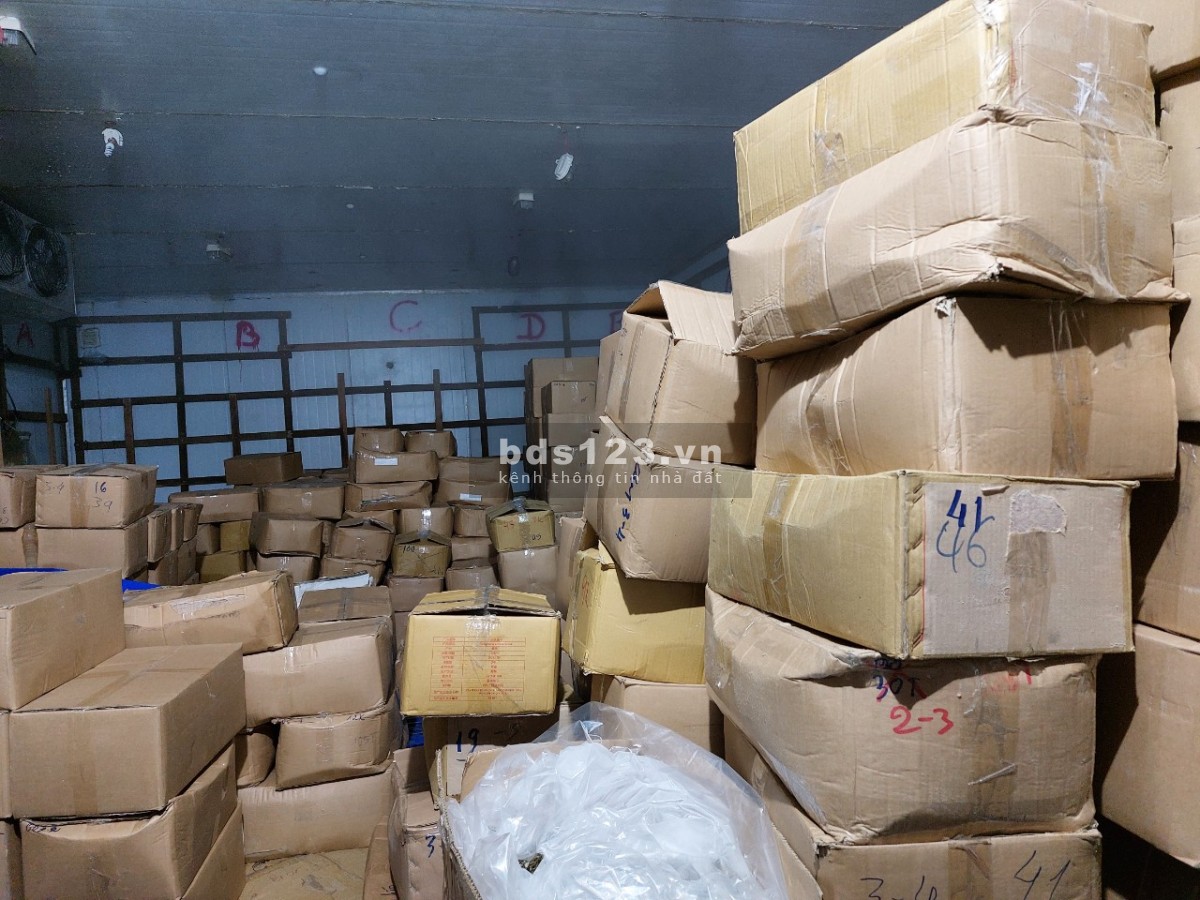 Cho thuê kho Dĩ An 500m2, bảo quản , ủy thác xuất khẩu hàng hóa