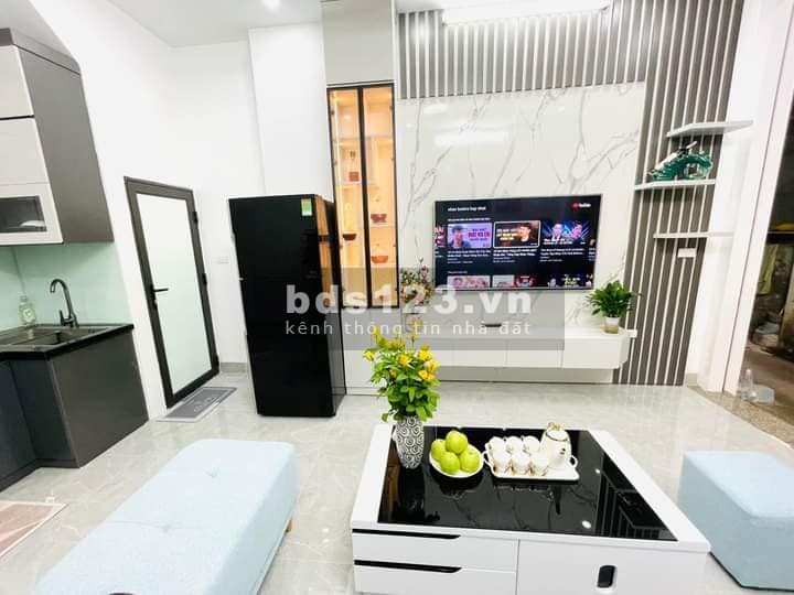 Bán nhà đẹp Đại La, Hai Bà Trưng 28m, 5 tầng, mt 3.8m, giá 3.82 tỷ.
