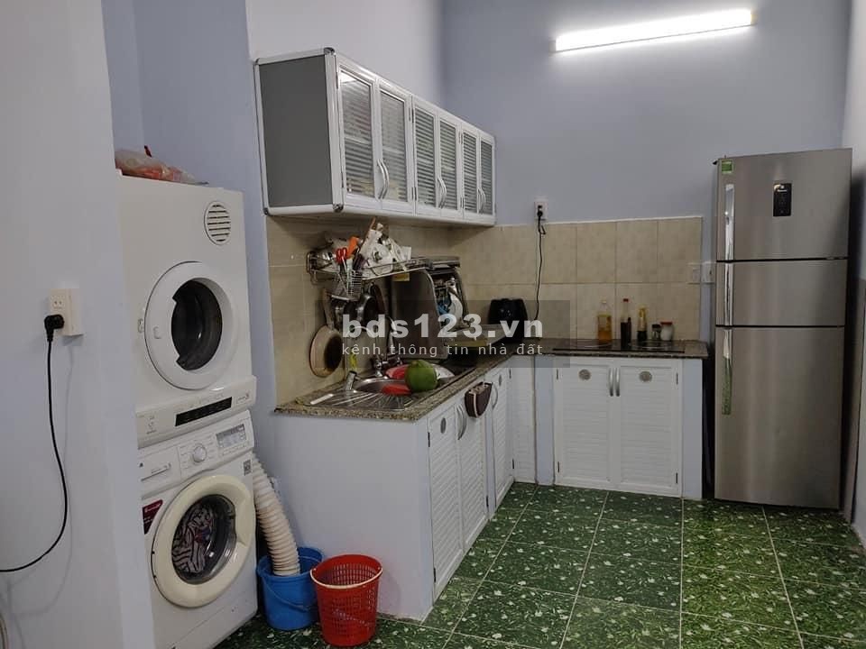 Bán nhà mới đẹp 2 tầng, diện tích lớn 56m2 4x15, hẻm 4M, giảm 500 triệu chỉ còn giá 4.7 tỷ