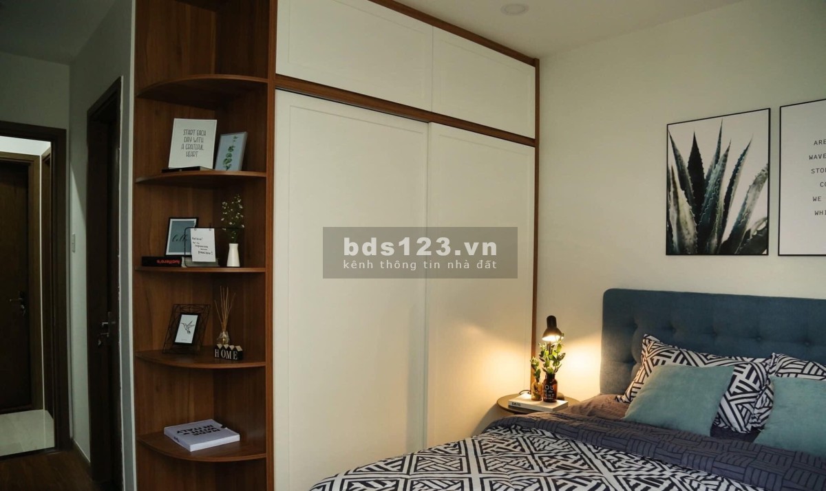 Bán Saigon Gateway 2pn view hồ bơi full nội thất cao cấp new chỉ 1ty84 bao full tin thật 100%