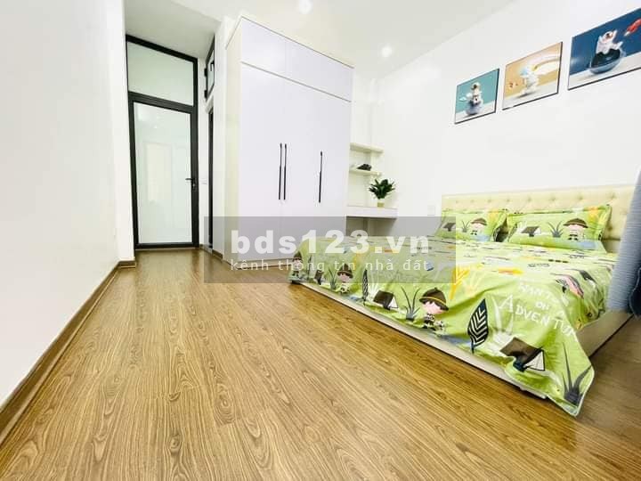 Bán nhà đẹp Đại La, Hai Bà Trưng 28m, 5 tầng, mt 3.8m, giá 3.82 tỷ.
