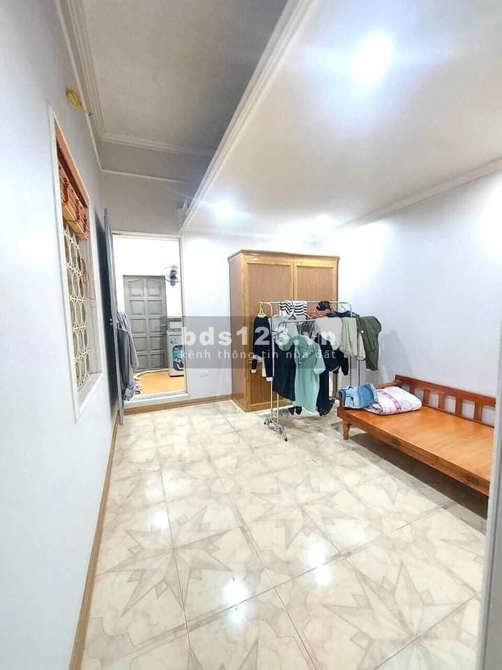Bán nhà Bạch Mai, Hai Bà Trưng 28m, 4 tầng, mt 3.4m, giá 4.1 tỷ