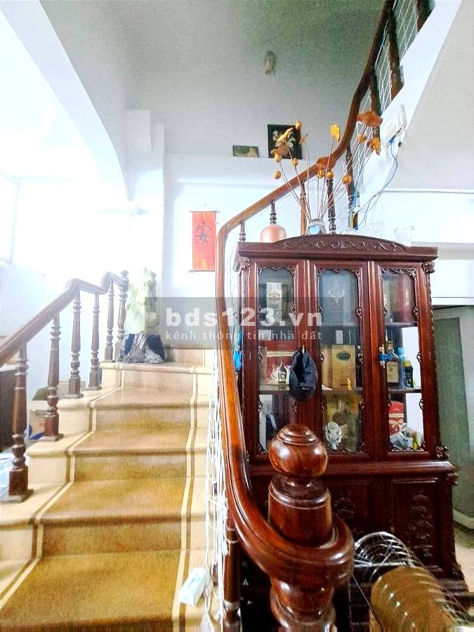 Hiếm -nhà Phường Định Công DT~ 60m2 X 5T, Ga ra ô tô, vỉa hè rộng Kinh doanh ngày đêm, giá 10.4 tỷ