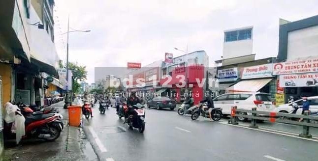 Nhỉnh 2 tỷ có ngay Nhà đẹp Dương Bá Trạc đầy đủ công năng cho gia đình nhỏ